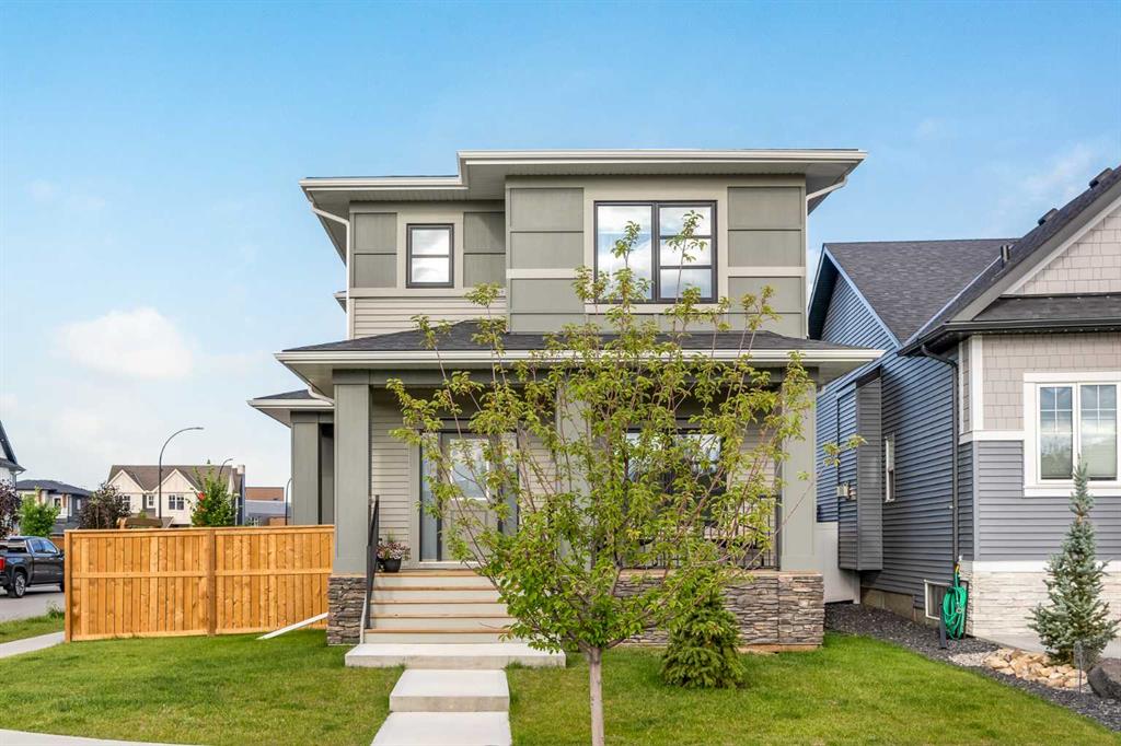 800 Reynolds Manor SW, Airdrie, Alberta, T4B5G2