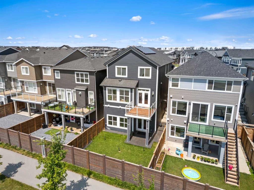 656 Seton Circle SE, Calgary, Alberta, T3M 3C6