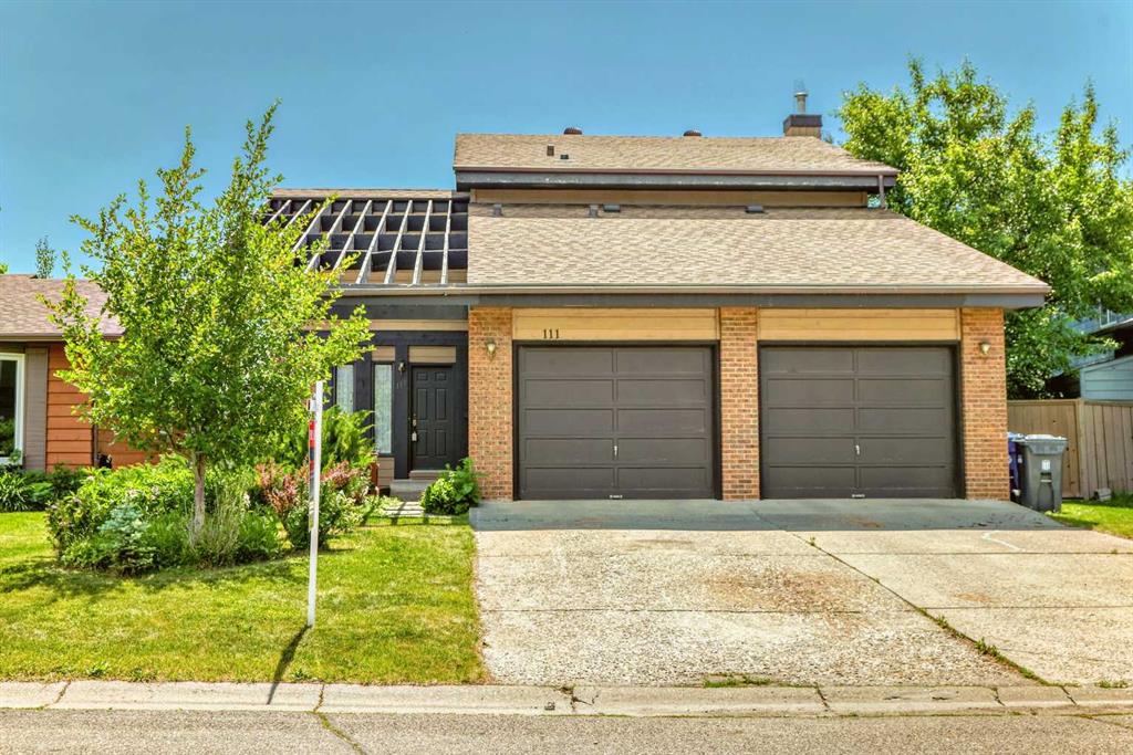111 Deercross Road SE, Calgary, Alberta, T2J 6B9