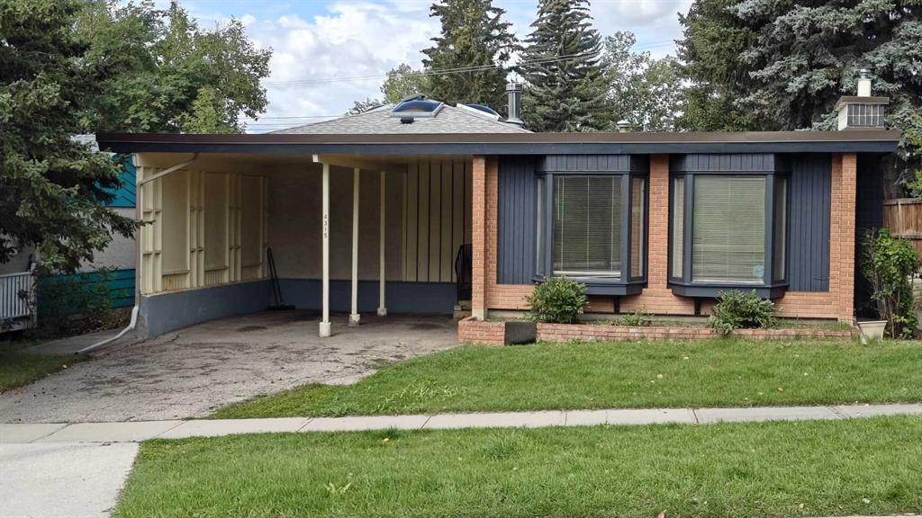4315 Charleswood Drive NW, Calgary, Alberta, T2L 2E3