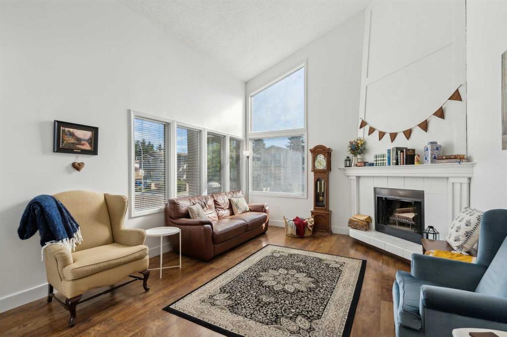 311 Fonda Way SE, Calgary, Alberta, T2A 5W1