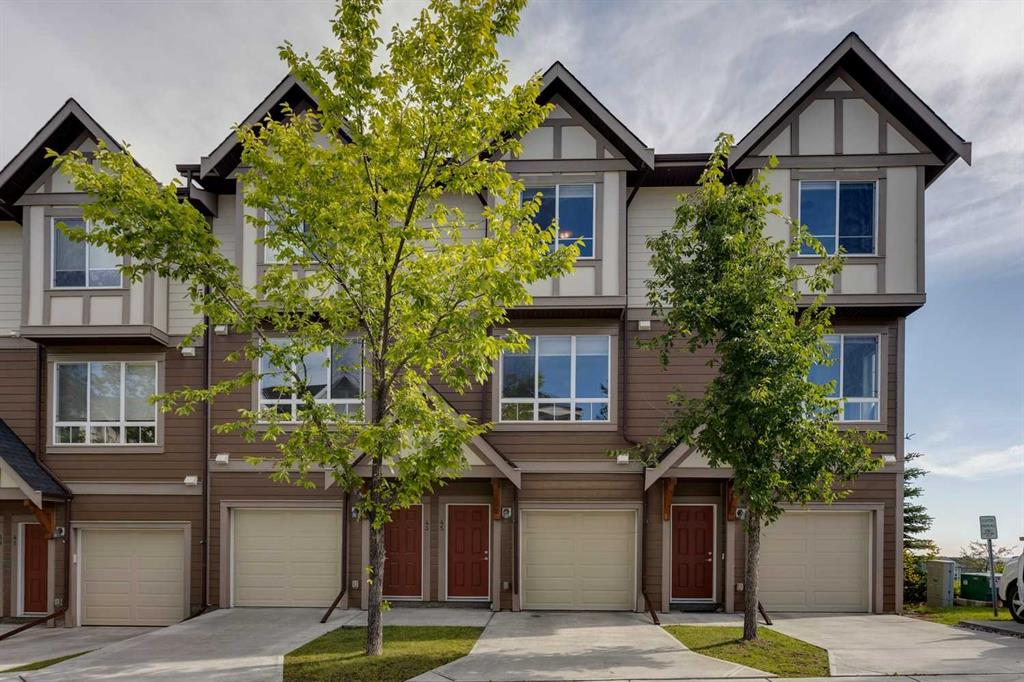 45 Sherwood Lane NW, Calgary, Alberta, T3R 0V3