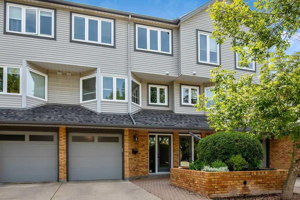6 Coachway Green SW, Calgary, Alberta, T3H 1V8