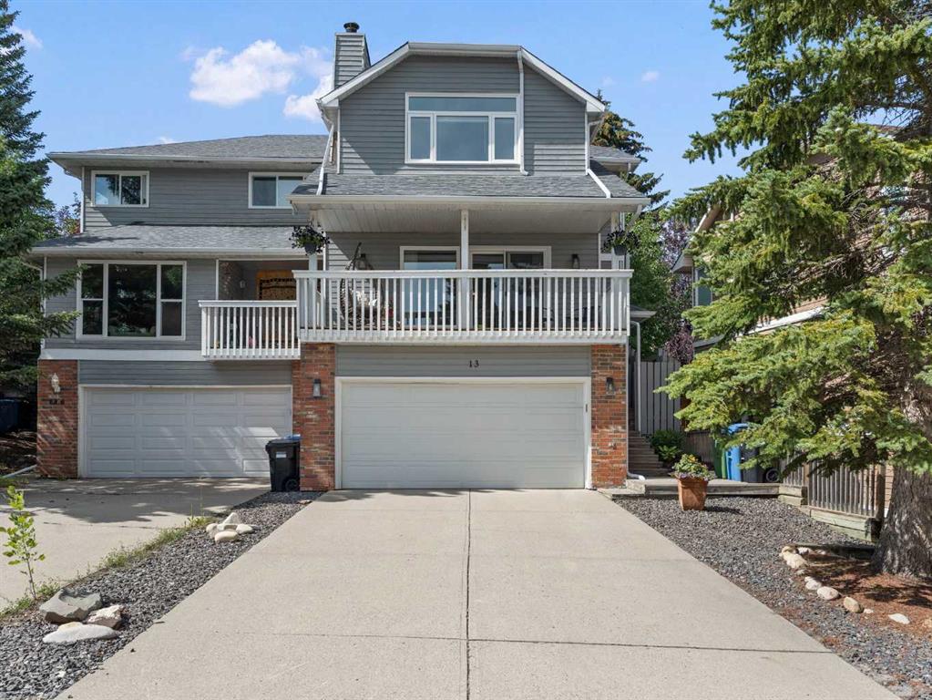 13 Stradwick Place SW, Calgary, Alberta, T3H 1T3