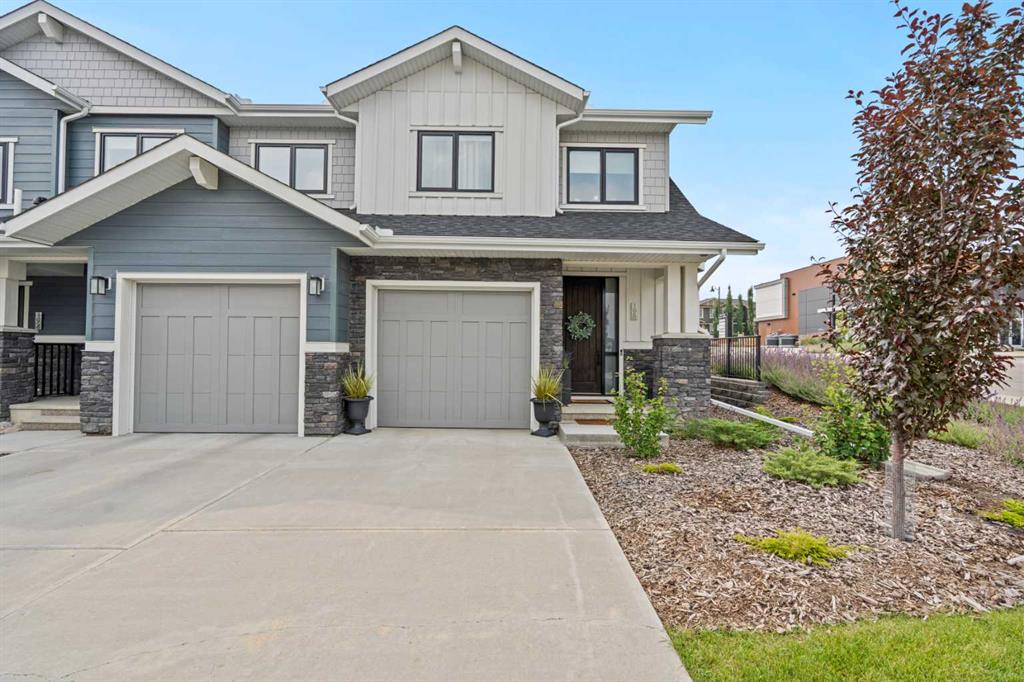 198 Crestridge Common SW, Calgary, Alberta, T3B 6J5