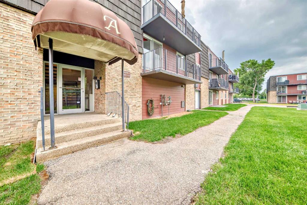 #2A 80 Galbraith Drive SW, Calgary, Alberta, T3E 3H2