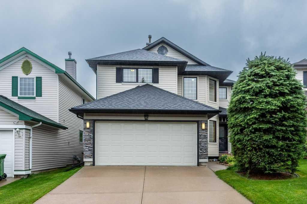 15 Somerglen Crescent SW, Calgary, Alberta, T2Y3L6