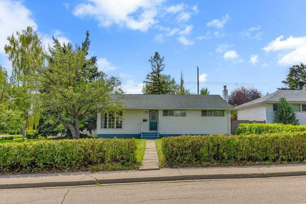 403 Spyhill Road NW, Calgary, Alberta, A2K 3P1
