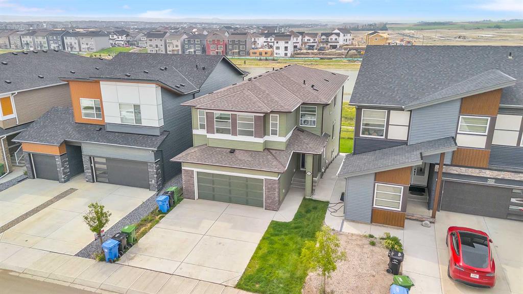 311 Lucas Way NW, Calgary, Alberta, T3P 0R5