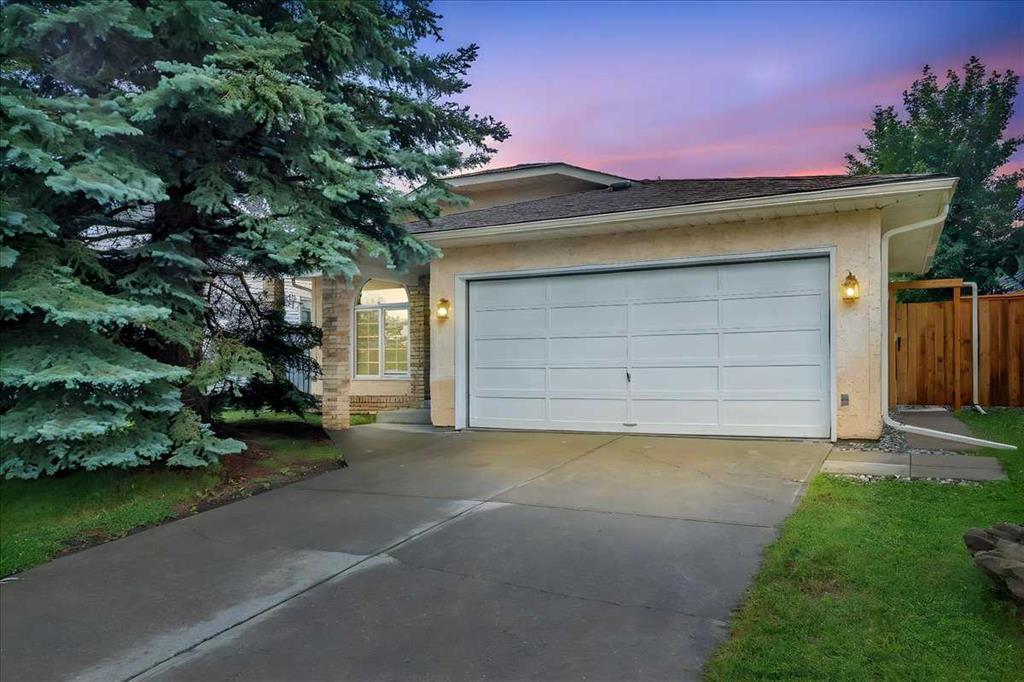 28 Hunters Crescent, Okotoks, Alberta, T1S 1K8
