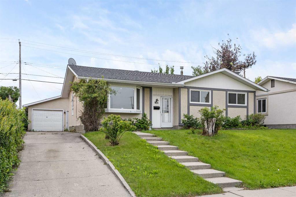 5015 Marian Road NE, Calgary, Alberta, T2A 2X8