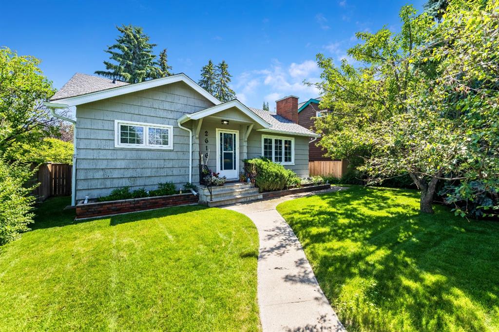 2616 28 Street SW, Calgary, Alberta, T3E 2J1