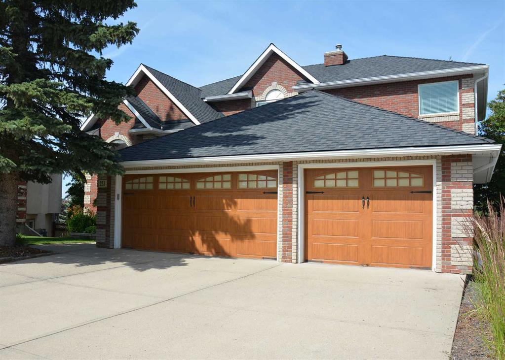 232 Christie Knoll Point SW, Calgary, Alberta, T3H 2R9