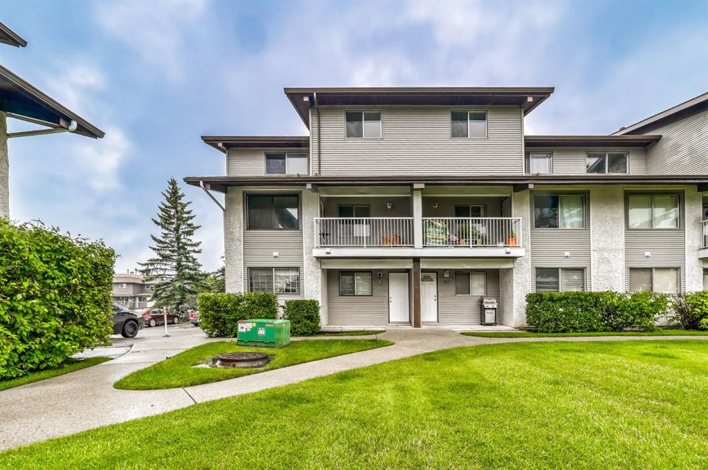 #728 200 Brookpark Drive SW, Calgary, Alberta, T2W 3E5