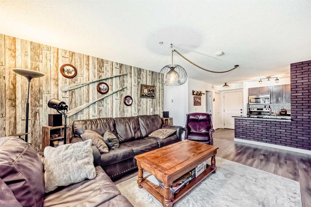 #1114 81 legacy Boulevard, Calgary, Alberta, T2X 2B9