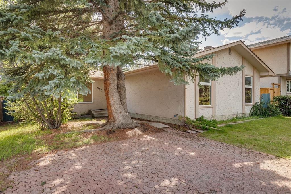 5531 Dalhart Hill NW, Calgary, Alberta, T3A 1S8