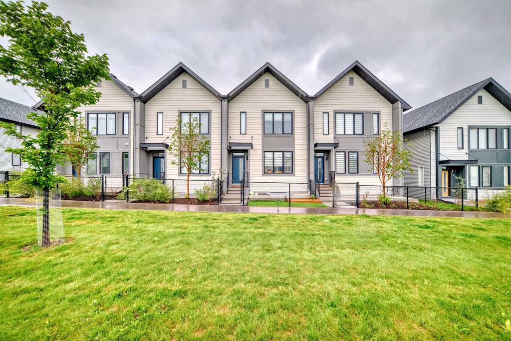 165 Southpoint Greenway SW, Airdrie, Alberta, T4B 5J3