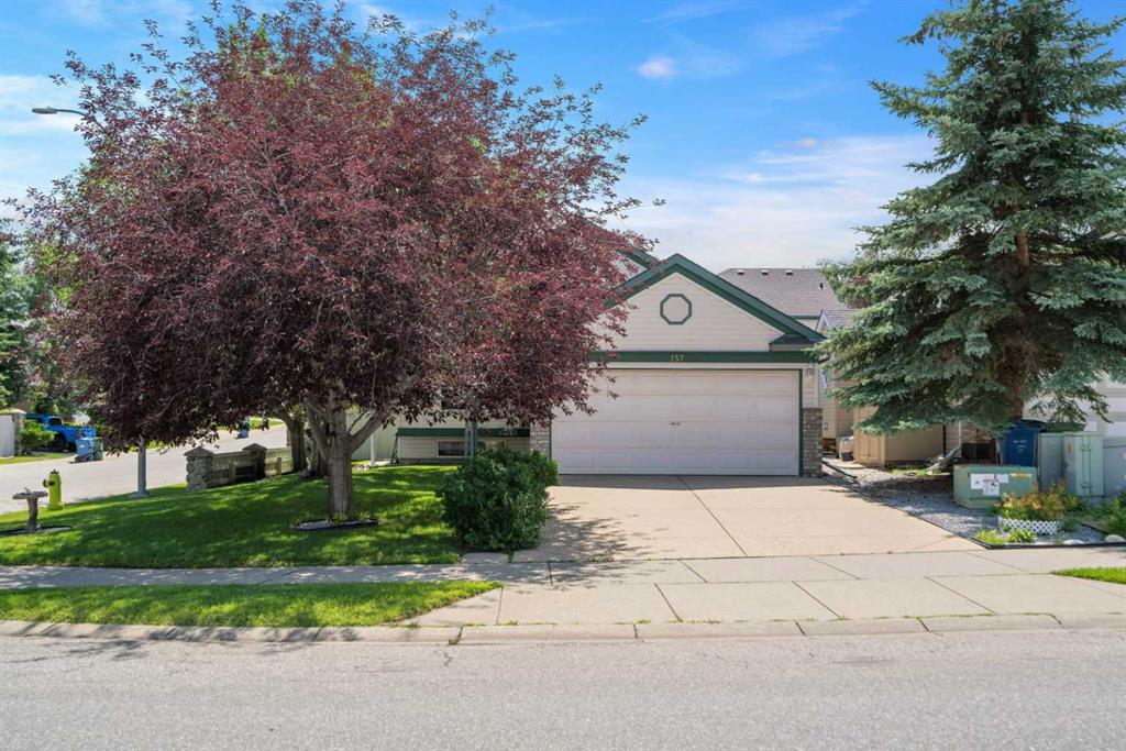 157 Somerset Drive SW, Calgary, Alberta, T2Y 3H3