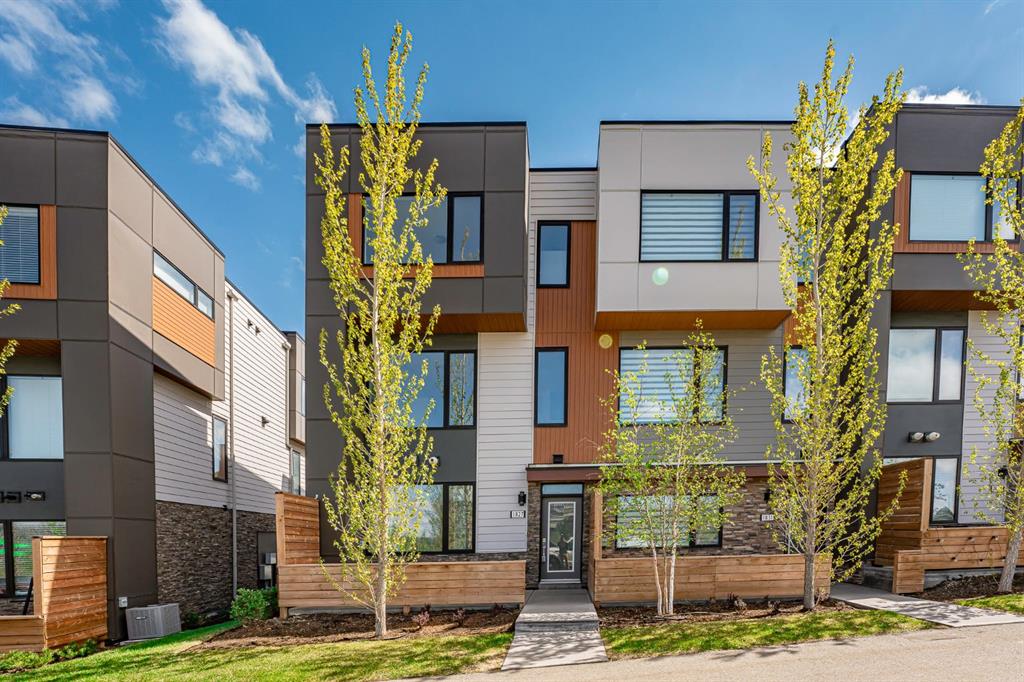 1827 Na’a Drive SW, Calgary, Alberta, T3H6C4