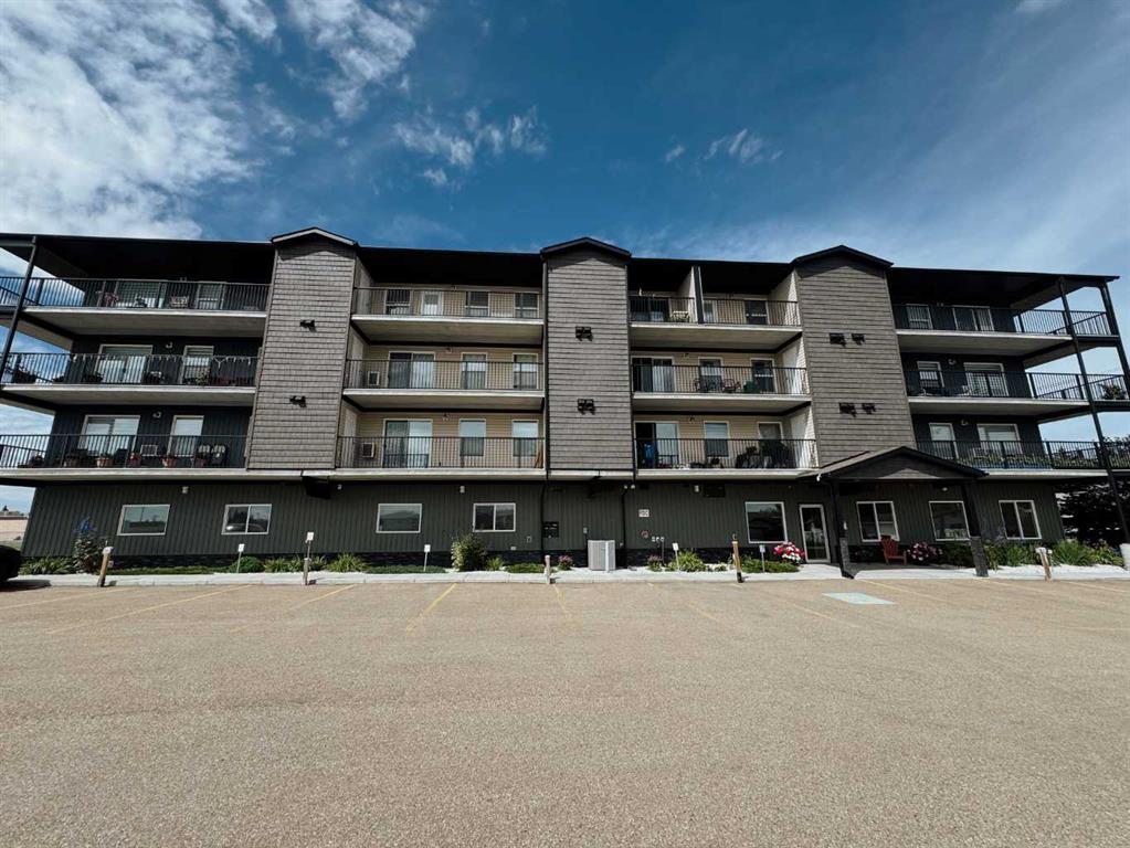 #308 4574 51 Street, Olds, Alberta, T4H0G3