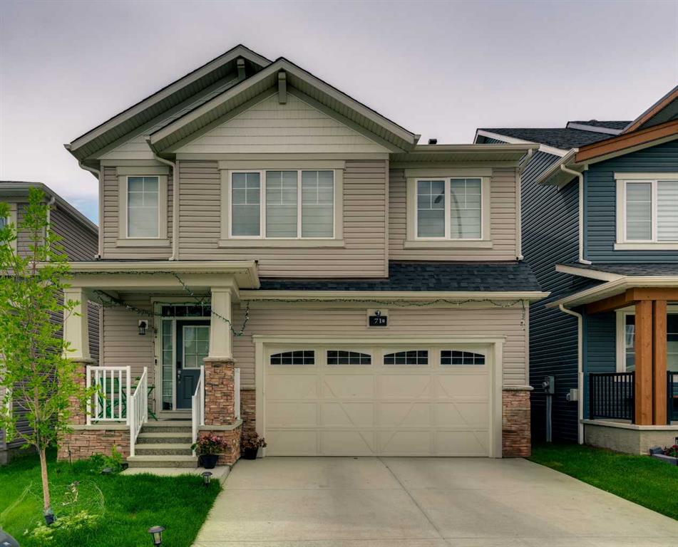 71 Carringwood Grove NW, Calgary, Alberta, T3P 2A8