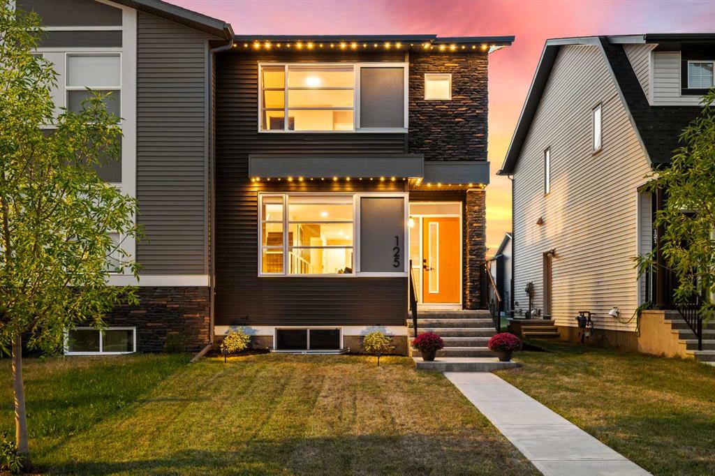 125 Dawson Drive, Chestermere, Alberta, T1X 1Z8