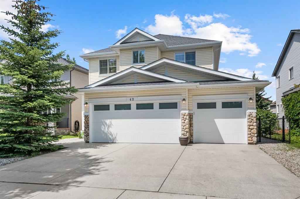 42 Drake Landing Drive, Okotoks, Alberta, T1S 0B9