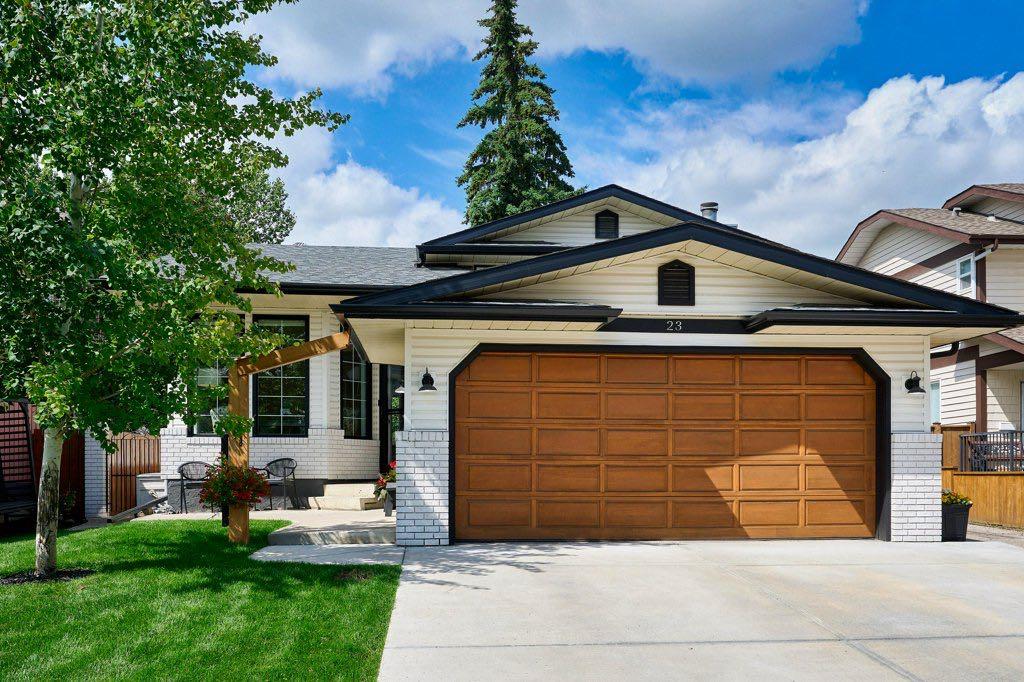 23 Shawcliffe Place SW, Calgary, Alberta, T2Y 1H5