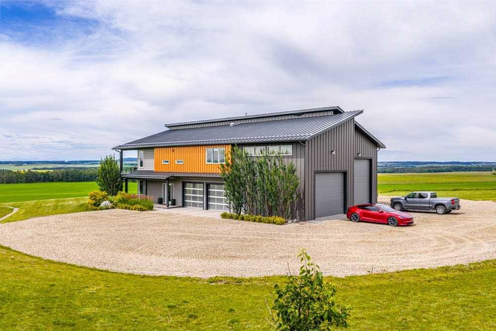 33078 Highway 766, Rural Mountain View County, Alberta, T4H 4A4