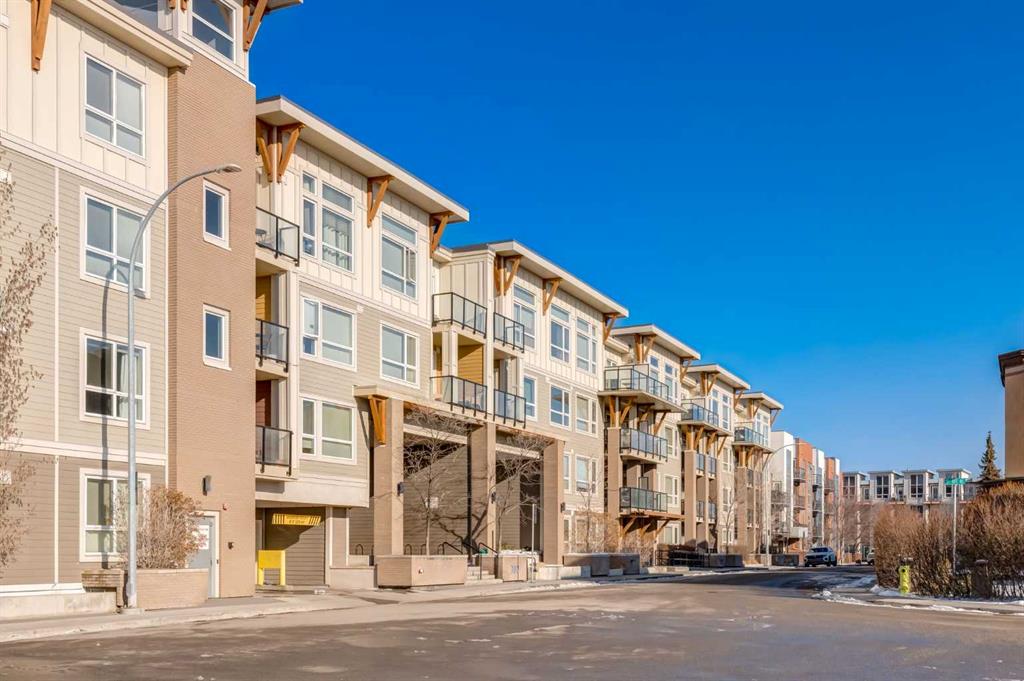 #102 707 4 Street NE, Calgary, Alberta, T2E 2L3