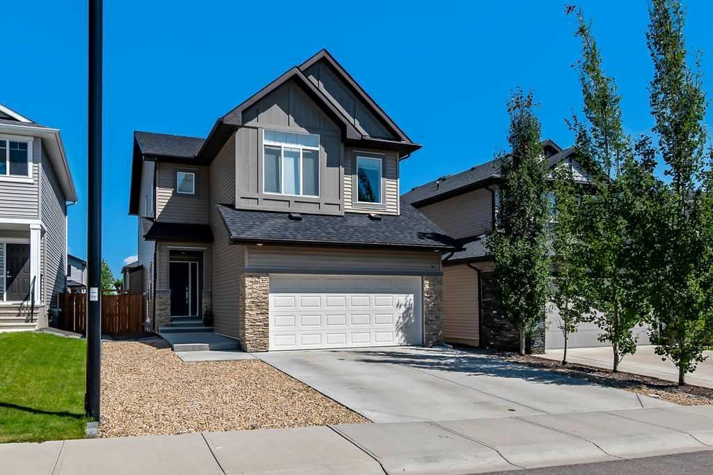 11 Drake Landing Street, Okotoks, Alberta, T1S 0P7