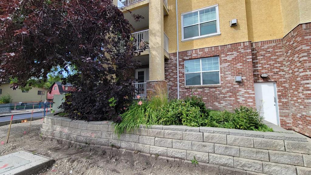 #7 2212 34 Avenue SW, Calgary, Alberta, T2T 2C6