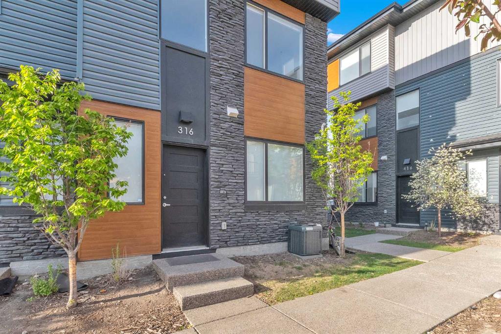 316 Corner Glen Circle NE, Calgary, Alberta, T3N 2E1