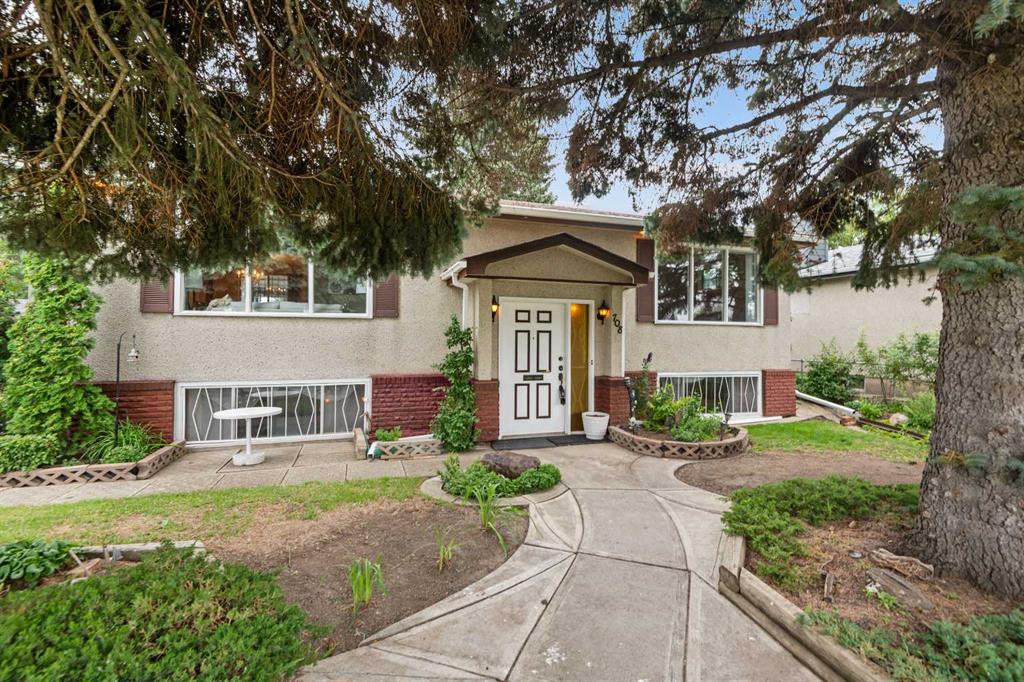 708 Foritana Road SE, Calgary, Alberta, T2A 2C1