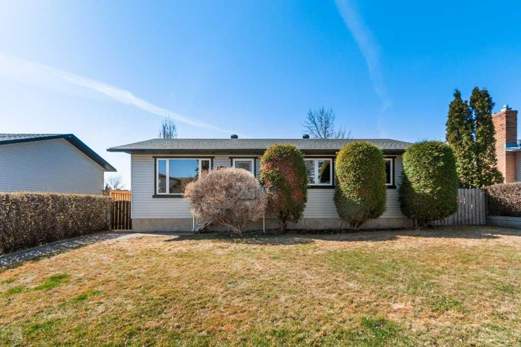 1417 Mccrimmon Drive, Carstairs, Alberta, T0M 0N0