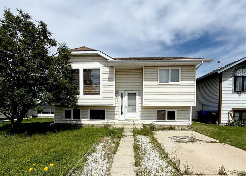 6224 Cypress Close, Olds, Alberta, T4H 1M7