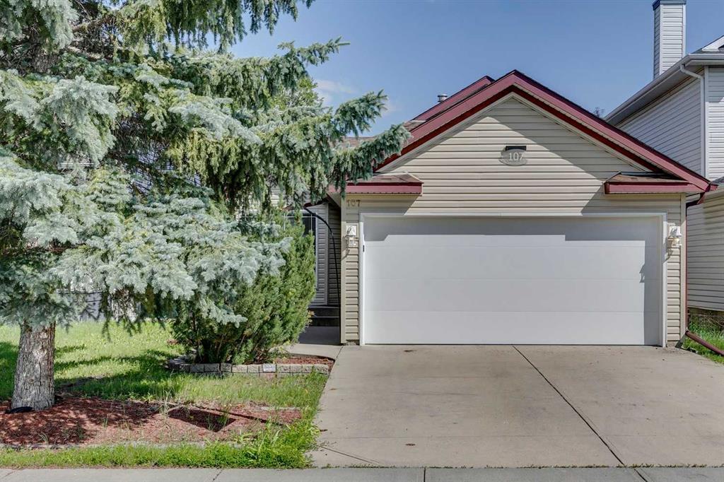 107 Somercrest Gardens SW, Calgary, Alberta, T2Y 3K6