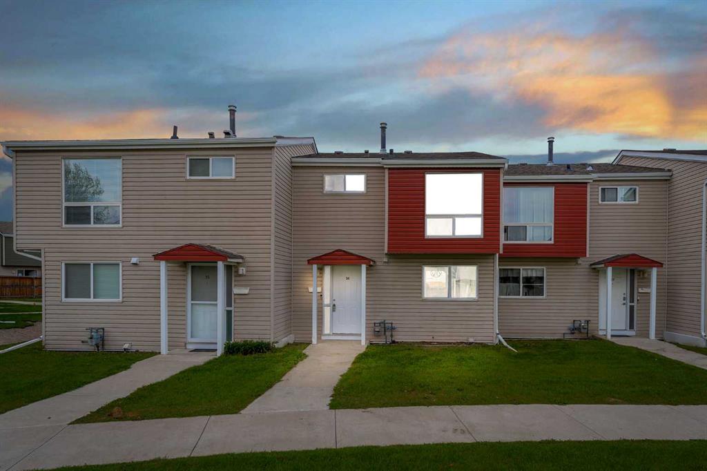 #36 5425 Pensacola Crescent SE, Calgary, Alberta, T2A 2G7