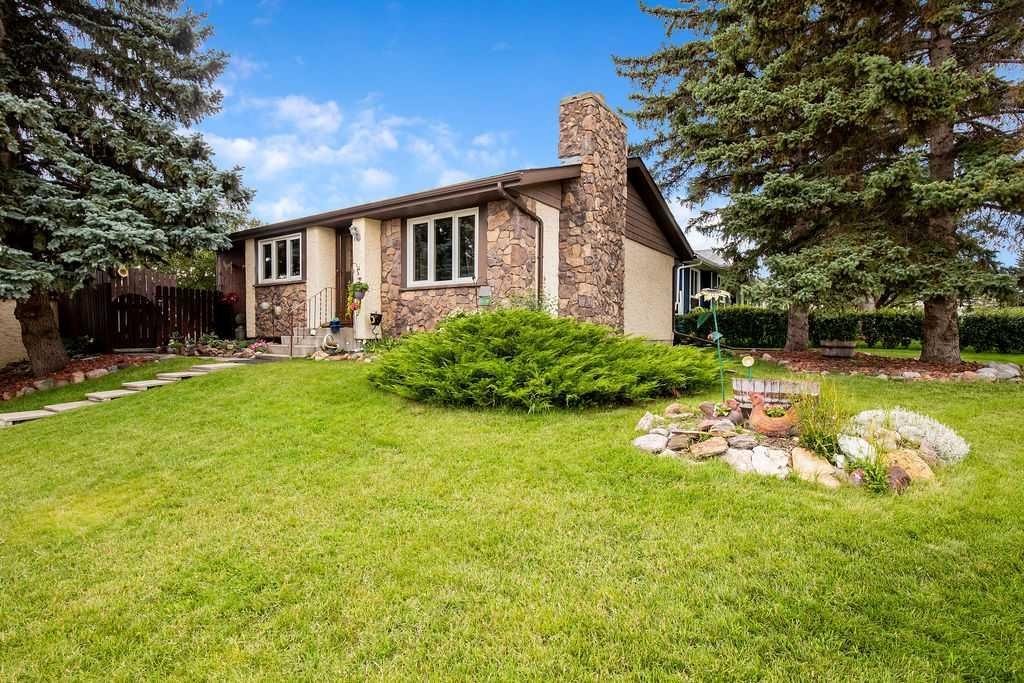 1819 76 Avenue SE, Calgary, Alberta, T2C 1P6