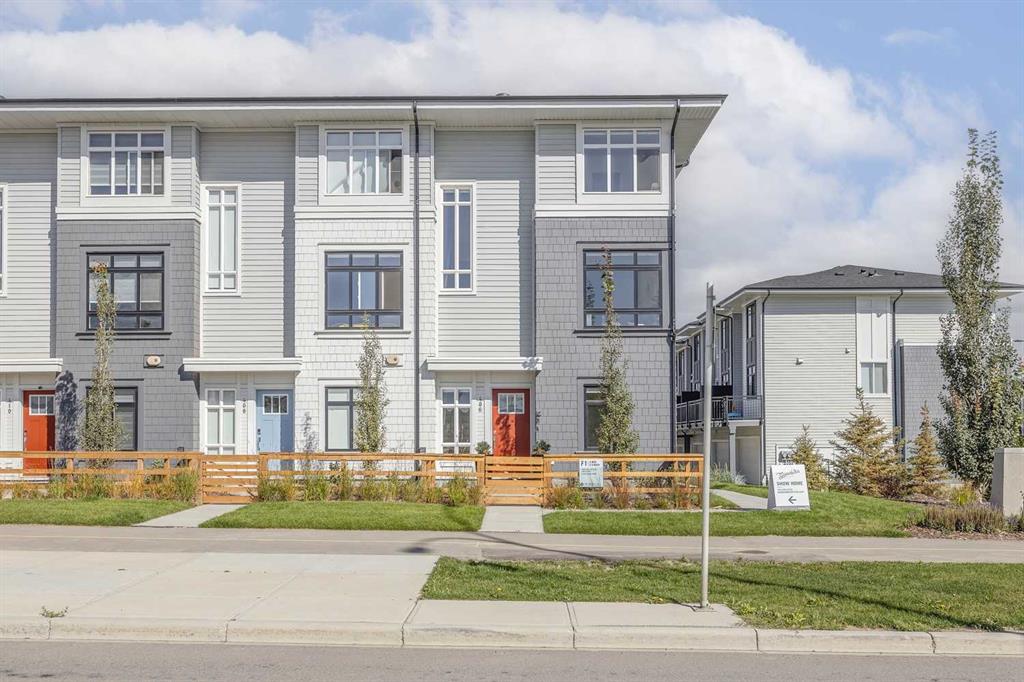 ##305 857 Belmont Drive SW, Calgary, Alberta, T2X 4P2