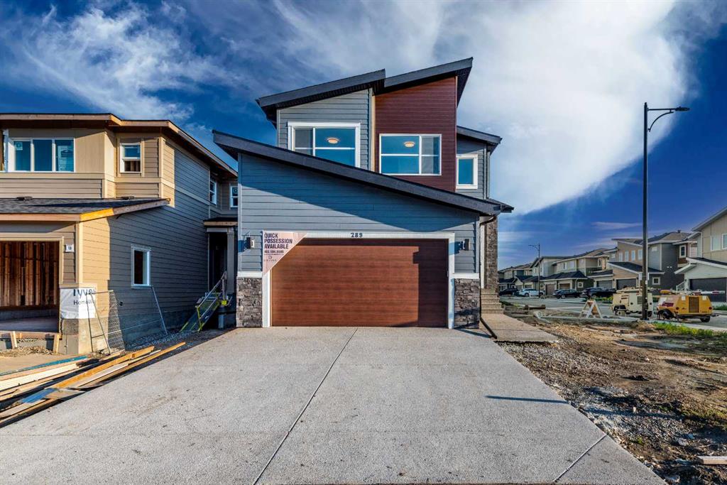 289 Waterford Heath, Chestermere, Alberta, T1X 2Z6