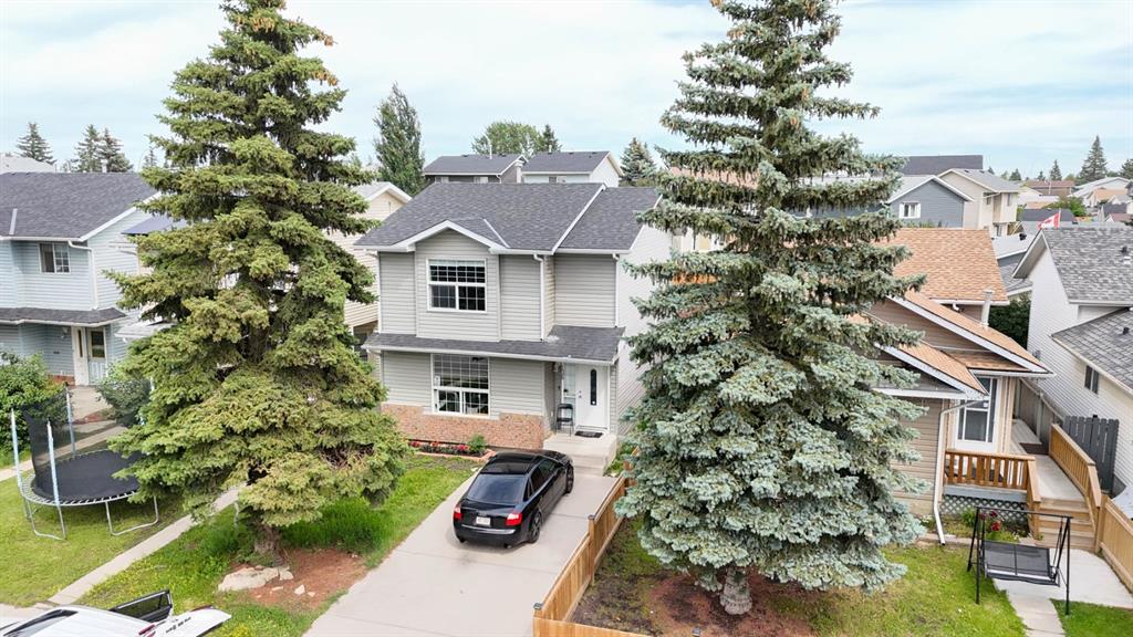 136 Martindale Drive NE, Calgary, Alberta, T3J 3G5