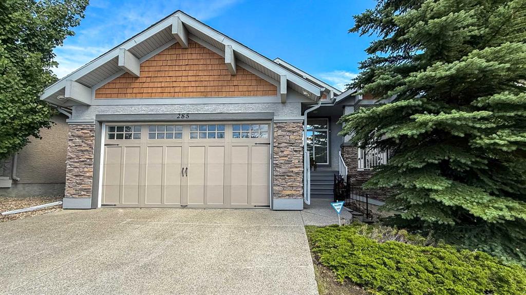 285 Springbluff Heights SW, Calgary, Alberta, T3H 5B8