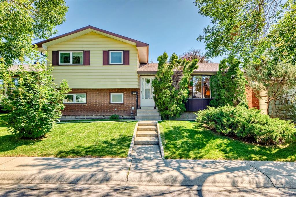 156 Whiteview Close NE, Calgary, Alberta, T1Y1R2