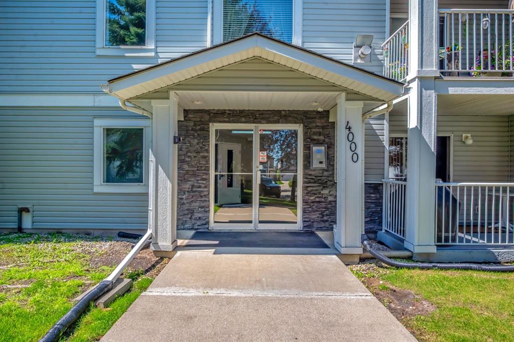 #204 4204 Valleyview Park SE, Calgary, Alberta, T2B0K9