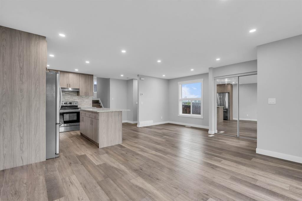 109 Bedfield Court NE, Calgary, Alberta, T3K 3L2