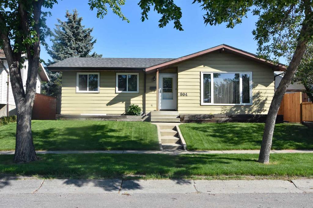904 Abbotsford Drive NE, Calgary, Alberta, T2A 6B8