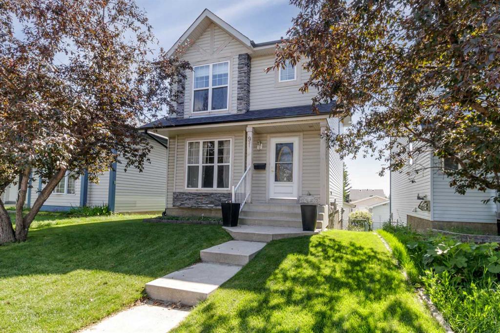 91 Covington Close, Calgary, Alberta, T3K4M2