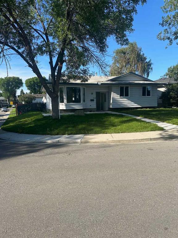 626 Rundleside Drive, Calgary, Alberta, T1Y 1E4