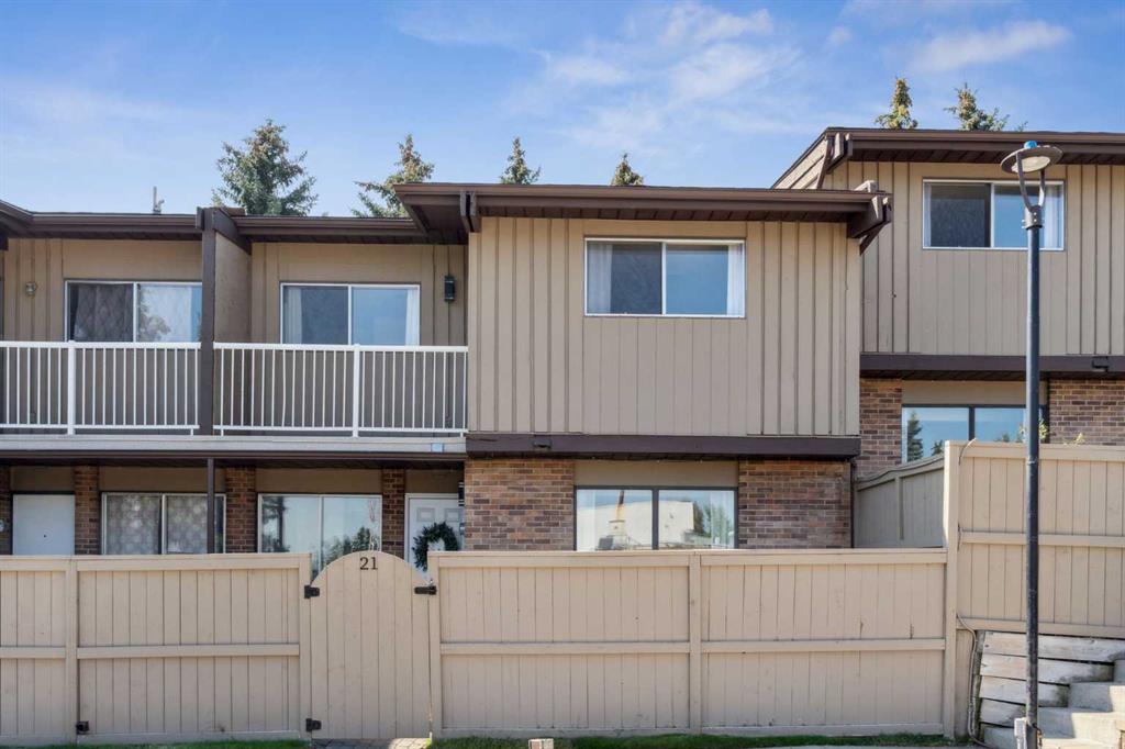 #21 1055 72 Avenue NW, Calgary, Alberta, T2K 5S4